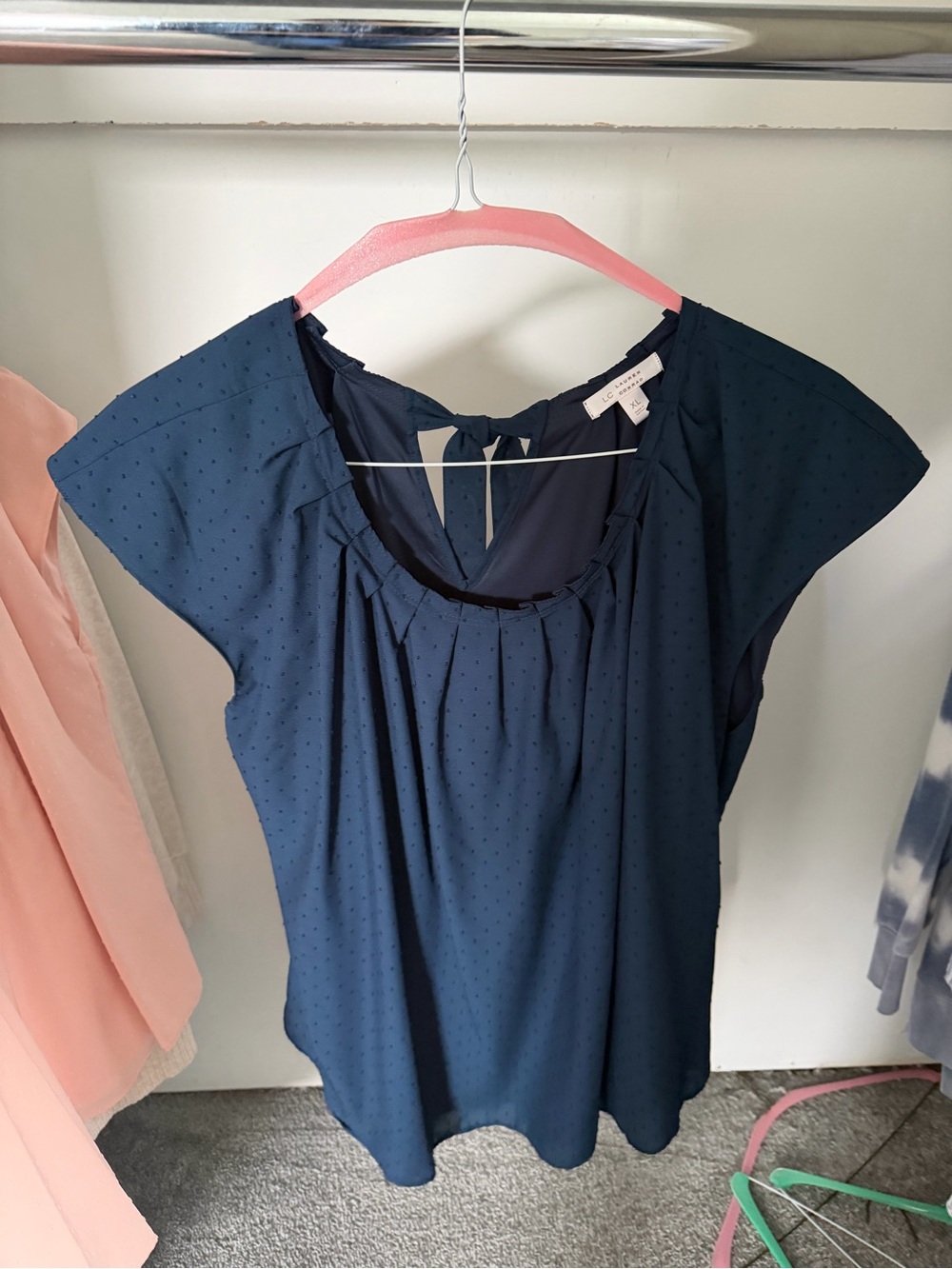 LC By Lauren Conrad Women’s Short sleeve scoop neck blouse Navy blue size XL